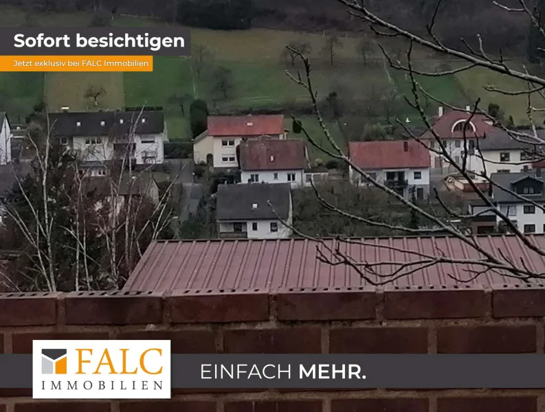  Aussicht - Terrasse - Haus kaufen in Eichenbühl - -SCHÖNES  WOHNHAUS -    für die grosse Familie mit einer super tollen Aussicht