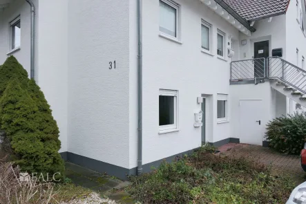 Ansicht Eingang - Wohnung kaufen in Unna - Erdgeschosswohnung mit Terrasse, Garage und eigenem Eingang!!