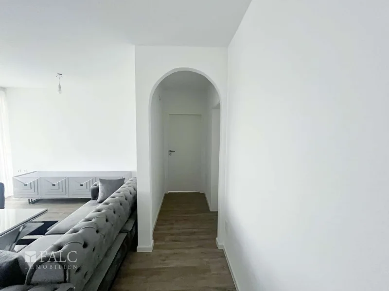 Diele - Wohnung kaufen in Ahlen - Modernisierte Wohnung in top Zustand – Einziehen und Wohlfühlen!