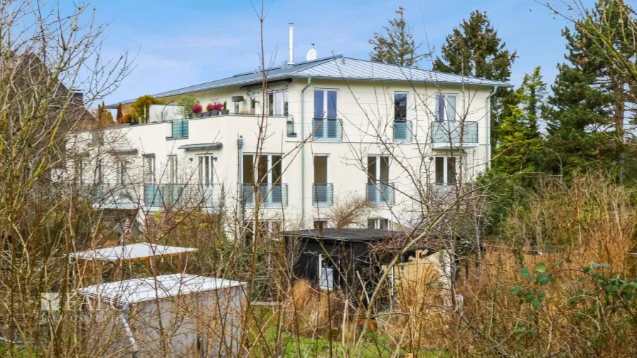 Ostseite - Wohnung kaufen in Frankfurt am Main - Schöne 3-Zimmerwohnung mit Blick auf den Goetheturm