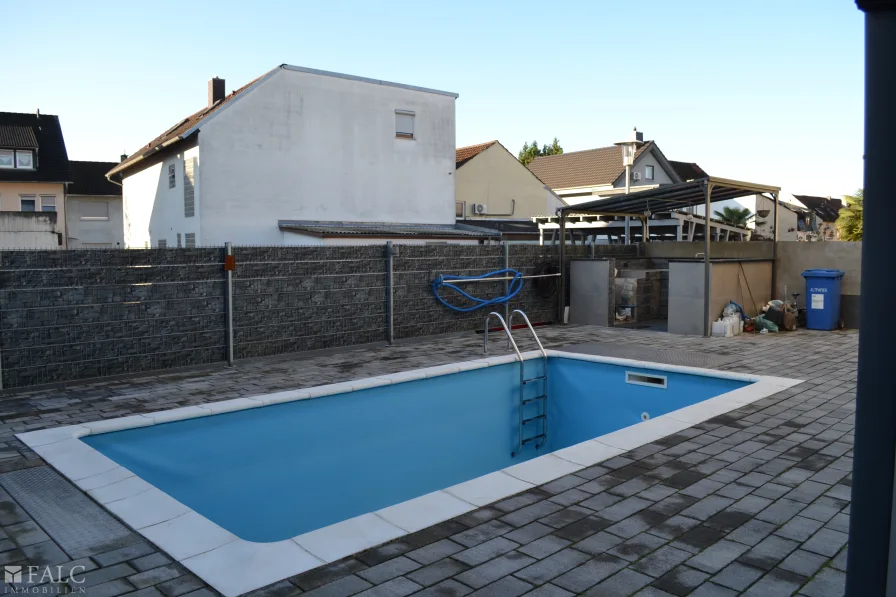 Poolbereich