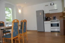 rechts 1. OG Fewo Koch Eßzimmer