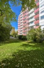 Garten mit Fassade Münchner Straße hochformat