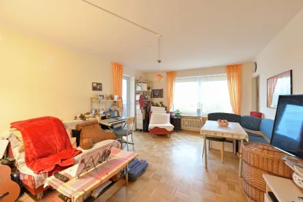 Wohnzimmer - Wohnung kaufen in Germering - 2-Zimmer-Wohnung in Top-Lage – Bereits vermietet!