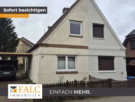 Vorderansicht - Haus kaufen in Uetersen - **Kleine Doppelhaushälfte in zentraler Lage von Uetersen**