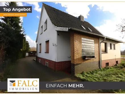 Titelbild - Haus kaufen in Kalbe - PREIS GESENKT!!!! SCHNÄPPCHEN FÜR HANDWERKER !!!! Entdecke dieses vollunterkellerte Zweifamilienhaus