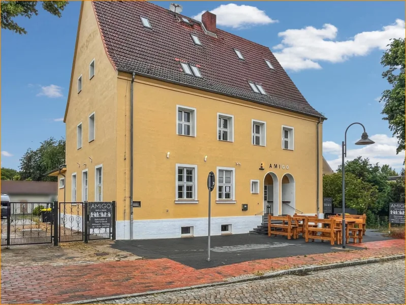 Hausansicht - Grundstück kaufen in Brüel - ***Exklusives Wohn- und Geschäftshaus in Brüel zu verkaufen***