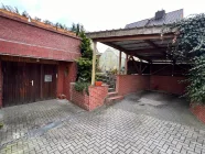 Garage & Carport