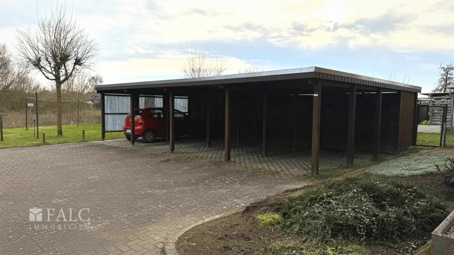 Carport- PKW Stellplatz 