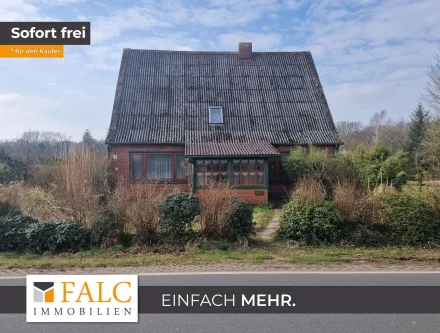 falc-overlay-image-[TIME] - Haus kaufen in Beringstedt - "Renovierungsprojekt auf dem Land: Charmantes Haus sucht liebevolle Aufmerksamkeit"