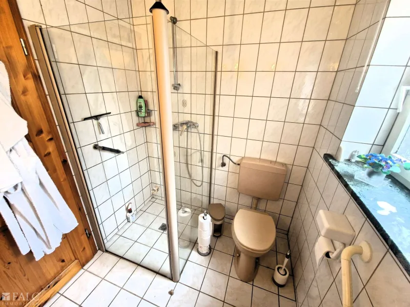 Badezimmer EG