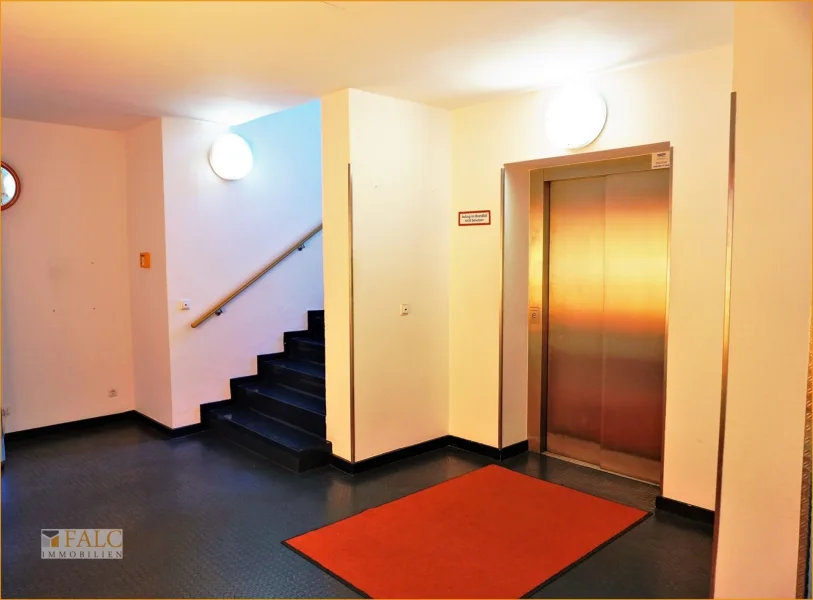 Aufzug Treppenheus