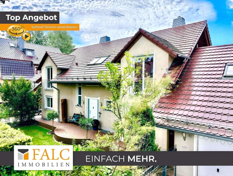 Titelbild - Haus kaufen in Michendorf - Ein Ort, um zu bleiben: Ihr Traumhaus mit Einliegerwohnung, Pool und Sauna!