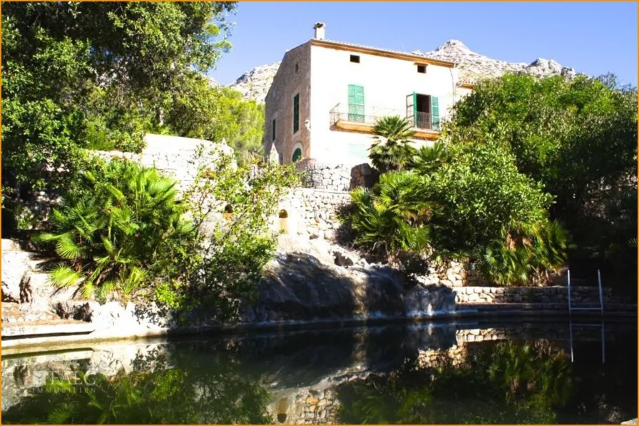  - Haus kaufen in Cala San Vicent, Pollenca - Historische Herrenhaus Finca Tramuntana nahe Cap Formentor