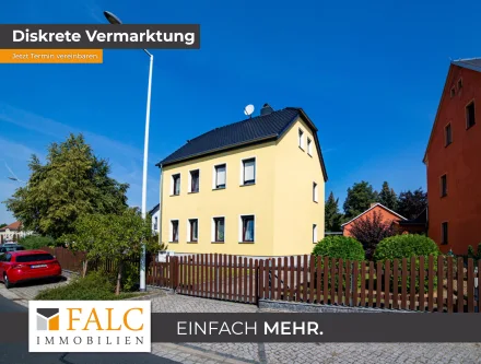 Aussenansicht - Haus kaufen in Königsbrück - Freistehendes Einfamilienhaus mit Einliegerwohnung!