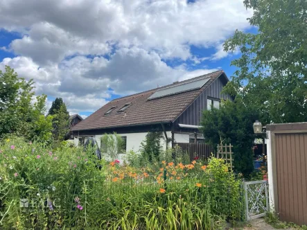 Haus  - Haus kaufen in Fürth - Einfamilienhaus mit Einliegerwohnung