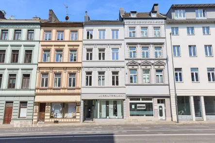 Adalbertsteinweg 113 - Haus kaufen in Aachen - 56.000€ Mieteinnahmen mit steigender Tendenz!