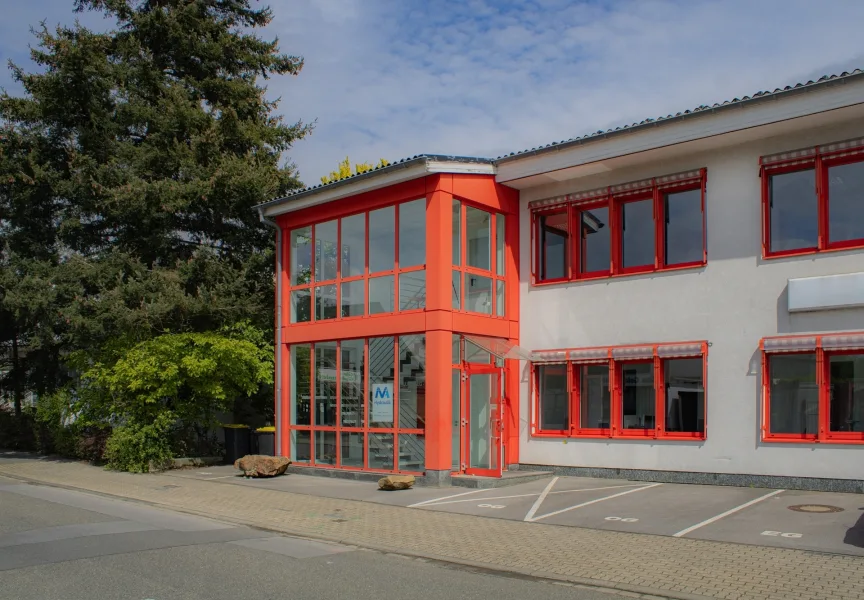 Gebäude - Büro/Praxis mieten in Eschweiler - Helle Büro/Praxisfläche in Eschweiler