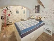 Schlafzimmer Flügel