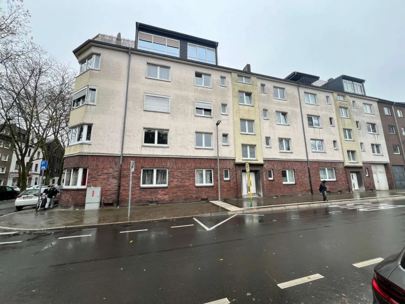 Haus - Wohnung mieten in Oberhausen - Familien aufgepasst!!! Großzügige 5-Zimmer-Wohnung auf 122 m²