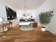 Apartment / Büro EG