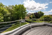 Balkon mit Gartenblick