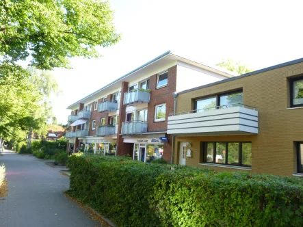 Hausansicht - Wohnung mieten in Hamburg - Moderne 3-Zimmer-Wohnung in Langenhorn
