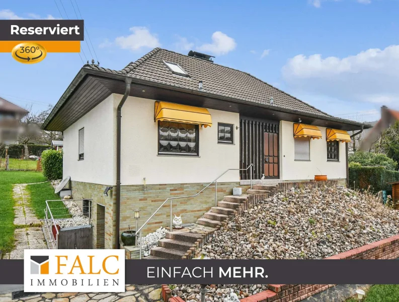 Titelfoto - Haus kaufen in Kirchen (Sieg) - RESERVIERT: Bungalow mit viel Potential