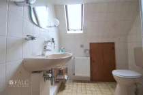  Badezimmer DG