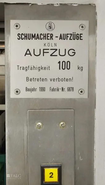 Lastenaufzug Tragkraft