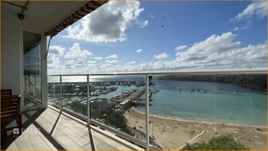 Terasse mit Meeresblick - Terraza con vistas al mar - Terrace with sea view 