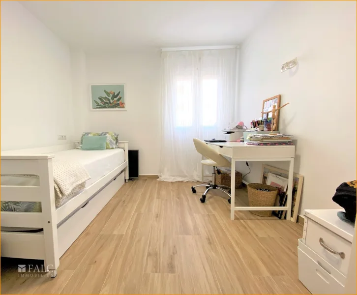 Schlafzimmer 3 - Dormitorio 3