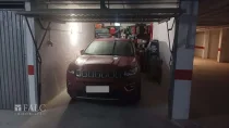 Garage.