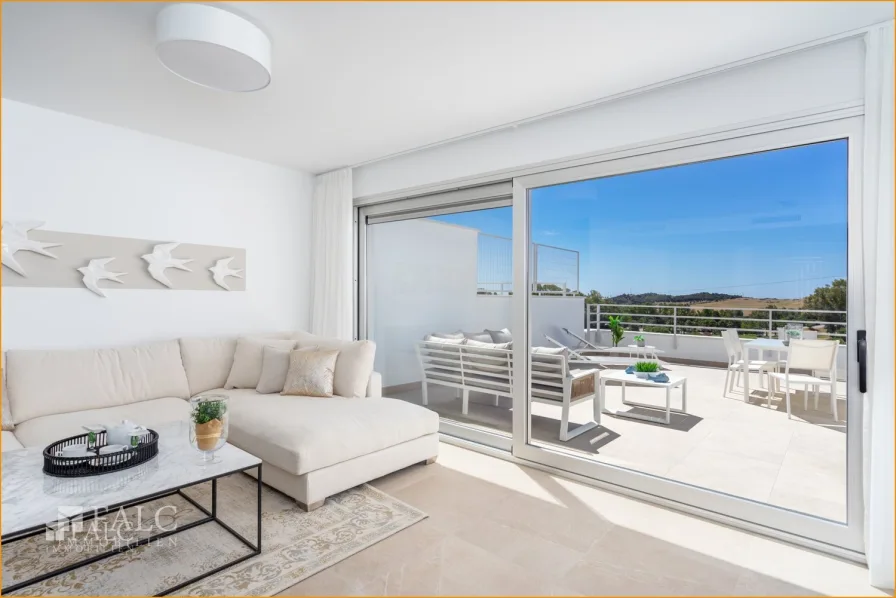 A8_Green_Golf_townhouses_Estepona_Terrace_Jul 2019