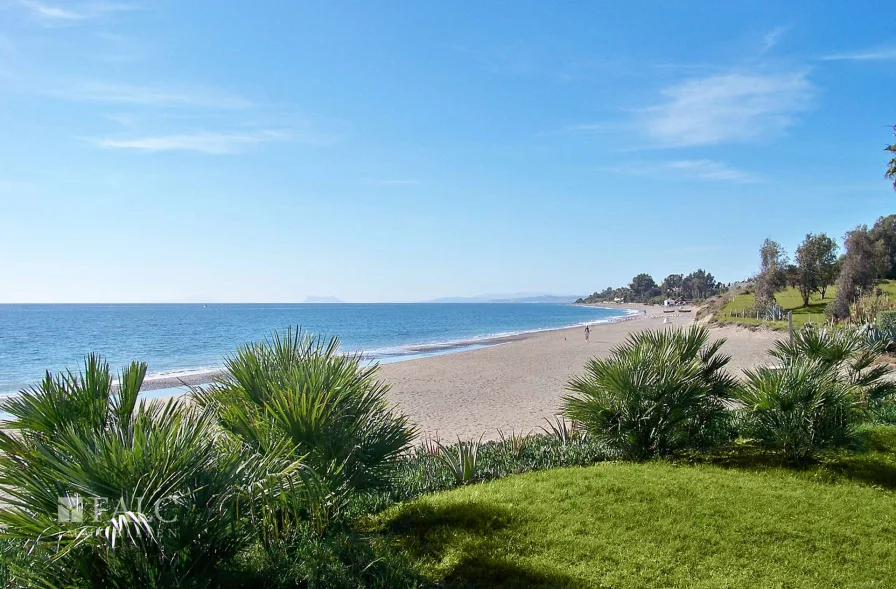 18 Estepona - Playa Velerin_2