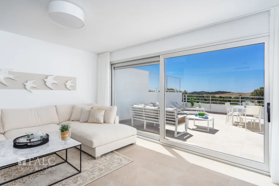 A8_Green_Golf_townhouses_Estepona_Terrace_Jul 2019