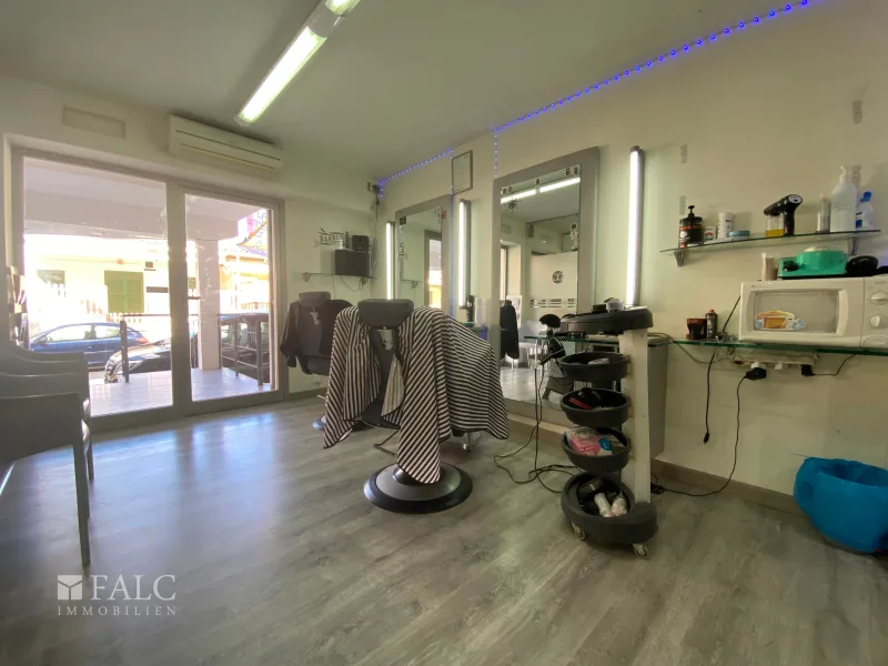 Salon