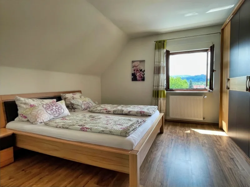 Schlafzimmer OG