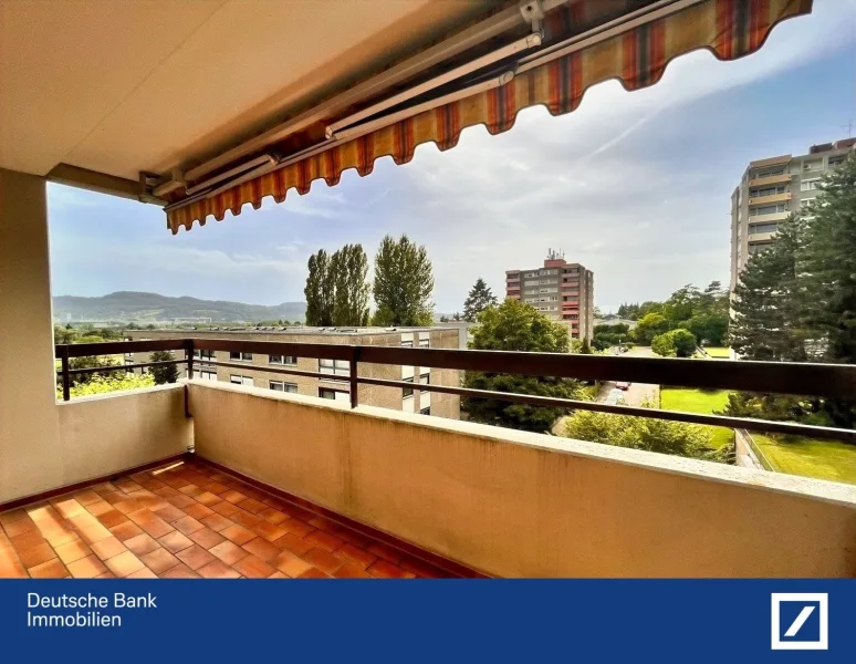 Balkon - Wohnung kaufen in Grenzach-Wyhlen - Optimaler Blick auf die Schweiz