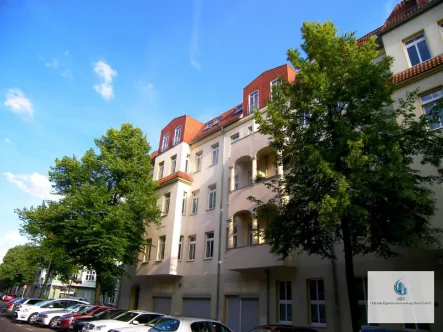 Ansicht - Wohnung kaufen in Berlin - Ihre neue Kapitalanlage! Komfortable 2-Zimmer-Dachgeschosswohnung im beliebten Lichtenberg!