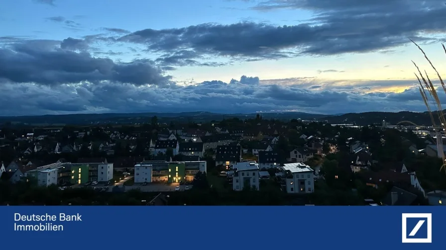 Aussicht - Wohnung kaufen in Kulmbach - Penthouse - Kulmbachs schönster Ausblick!Kapitalanleger und Freiberufler aufgepasst