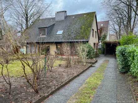 Aussenansicht  - Haus kaufen in Hamburg - Wohnträume gestalten & leben