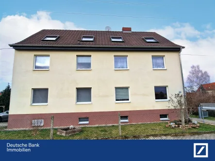 Straßenseite - Haus kaufen in Weißandt-Gölzau - Interessant für Kapitalanleger II.