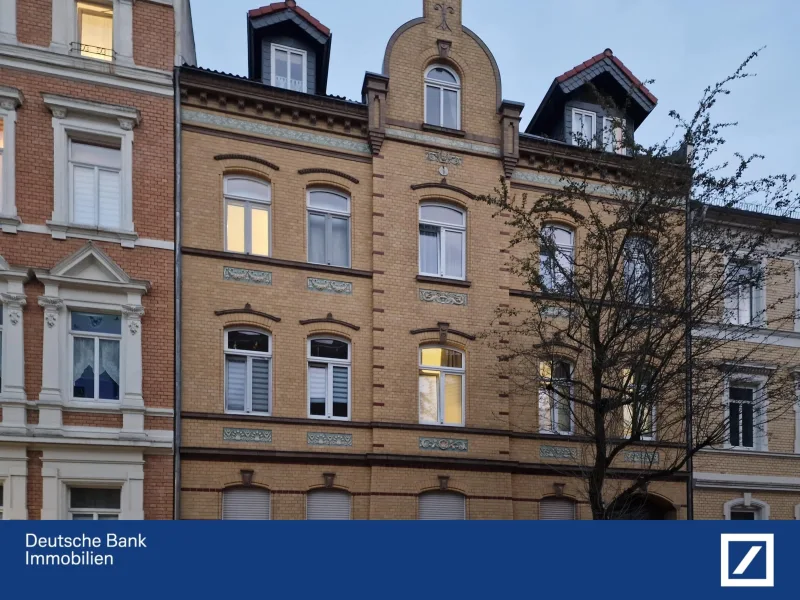 Haus Straßenseite - Wohnung kaufen in Köthen - im Stadtzentrum Köthen