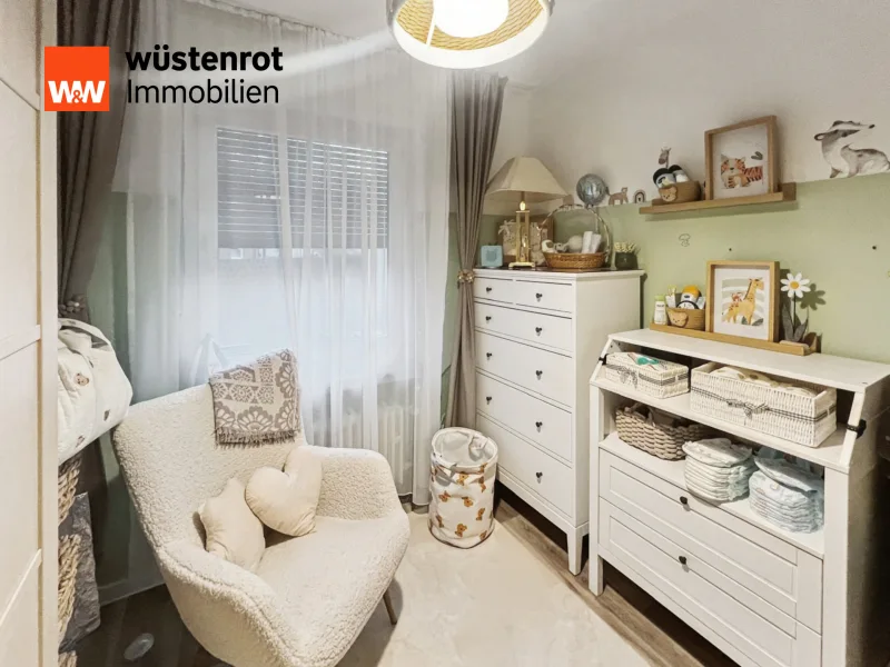 Büro / Kinderzimmer