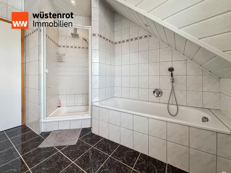 Badezimmer DG