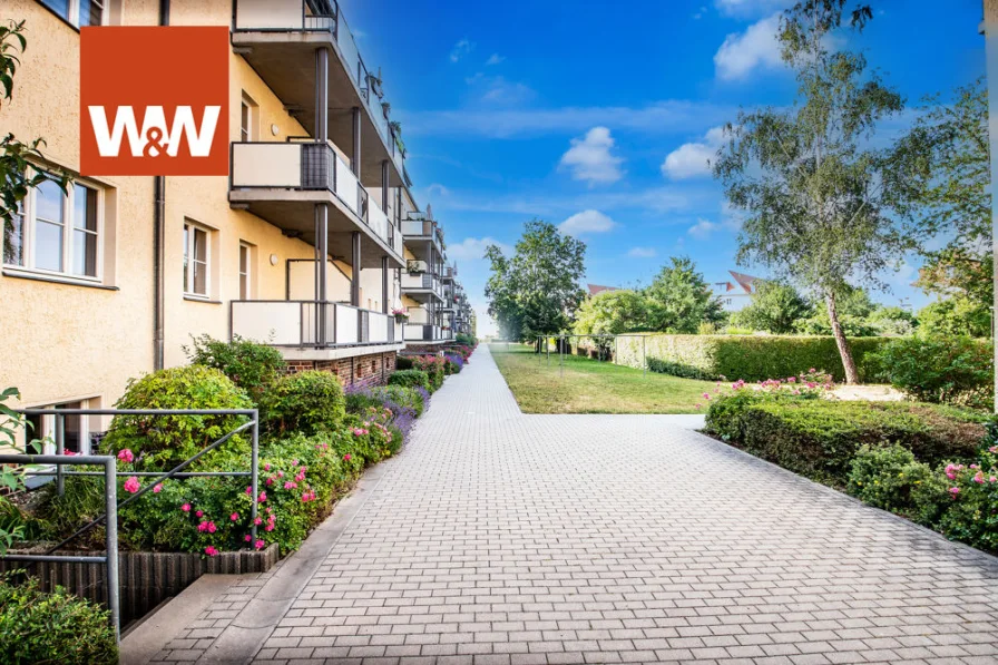 Hofansicht - Wohnung kaufen in Dresden - Gemütliche Zwei-Raumwohnung im idyllischen Stadtteil Seidnitz