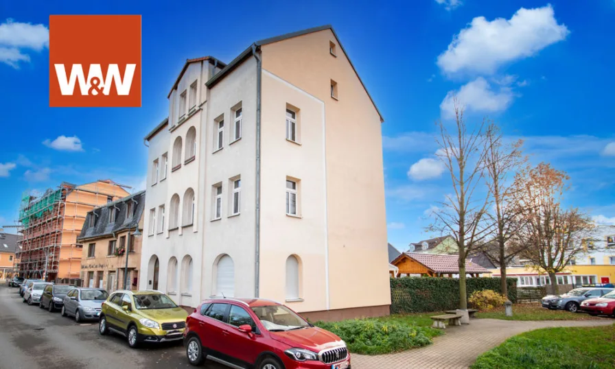 Straßenansicht 2 - Haus kaufen in Werdau - Attraktives Mehrfamilienhaus in Werdau