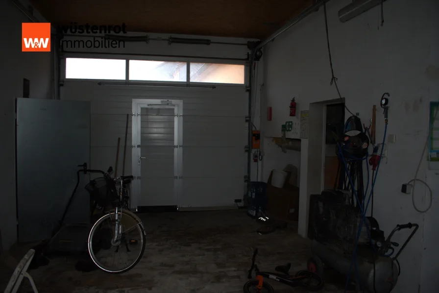 Garage2-min