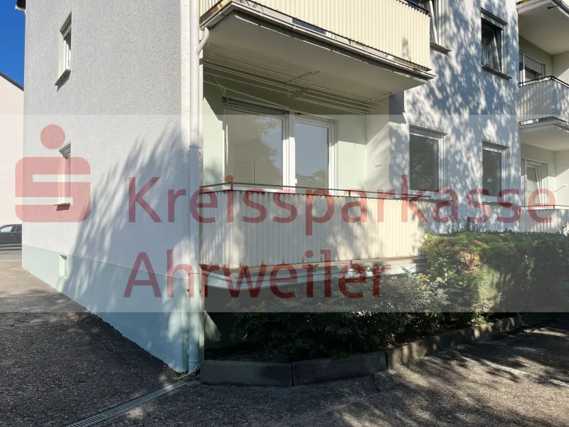  - Wohnung kaufen in Bad Neuenahr-Ahrweiler - Sanierte 2-Zimmer-ETW im Hochparterre 